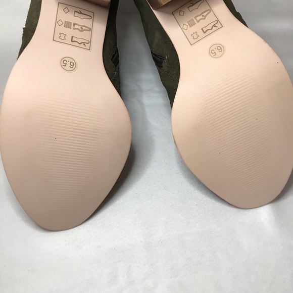 NWOT Sole Society Paislee Suede Buckle Bootie - Picture 4 of 5